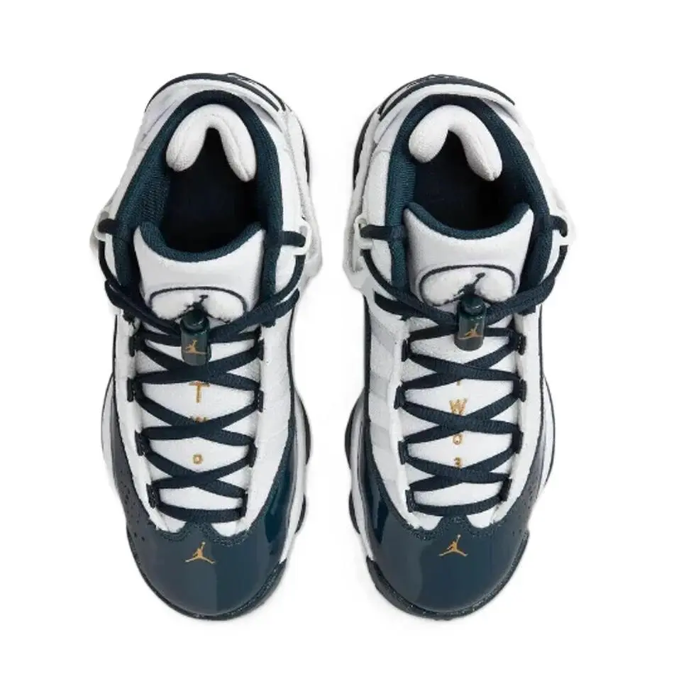Nike shoes - White 2