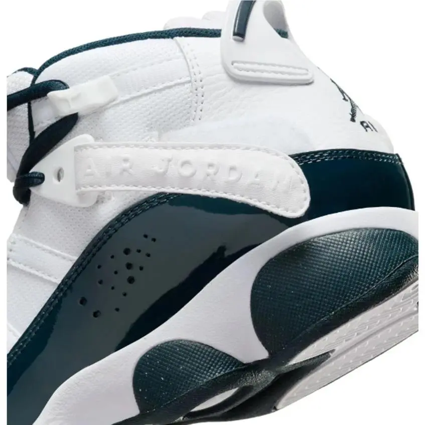Nike shoes - White 4