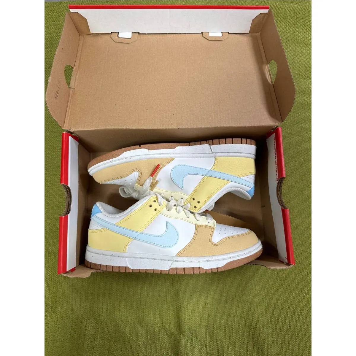 Nike shoes - Tan 9