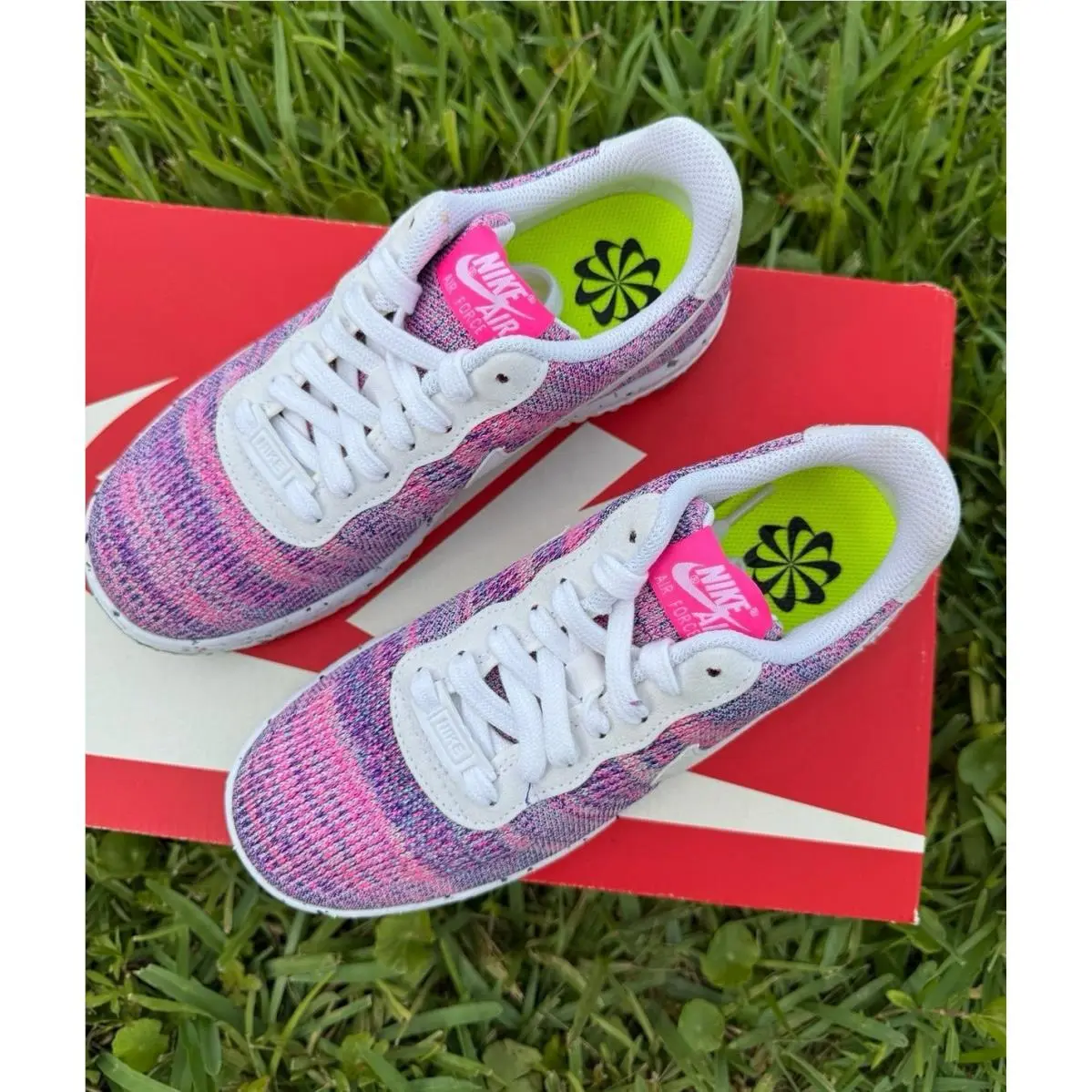 Nike shoes - Nike Essentialist - Essentialist - PINK / WHITE 1