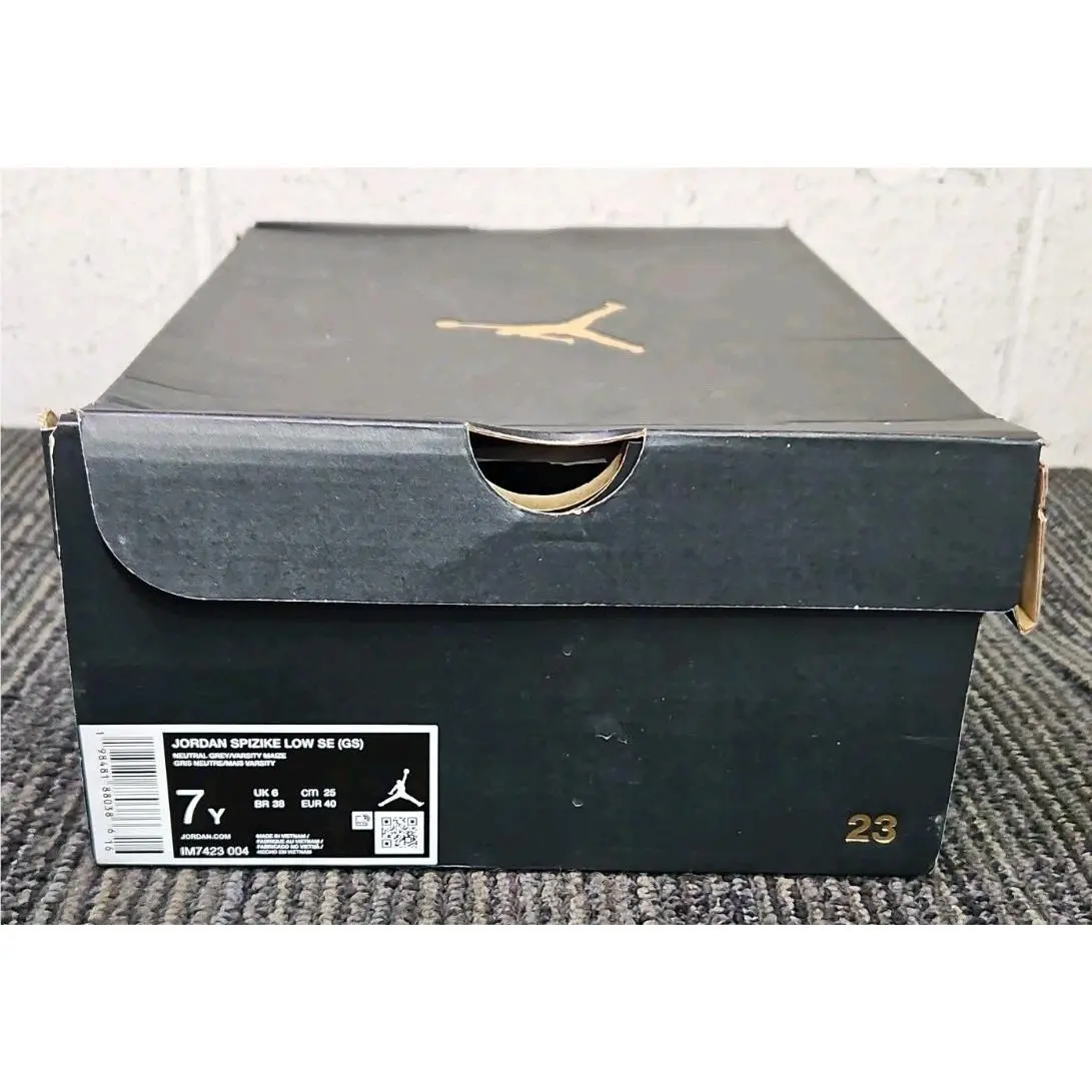 Nike shoes - Nike IM7423-004 Jordan Spizike Low SE (GS) - IM7423-004 - Neutral Grey/Varsity Maize 15