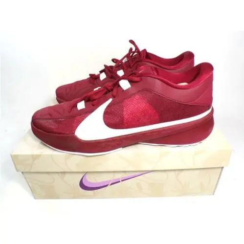 Nike shoes 0