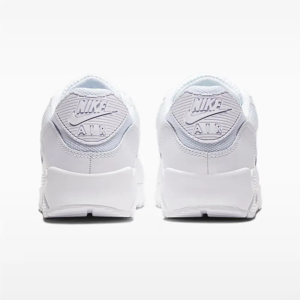 Nike shoes - White 2
