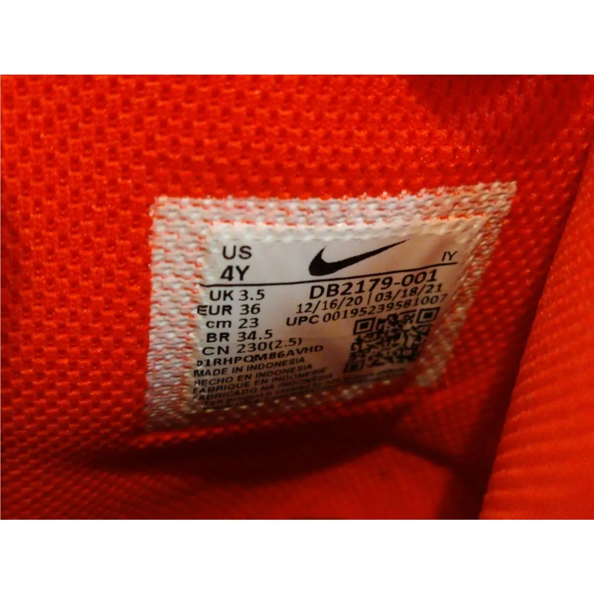 Nike shoes - Black / Orange 10