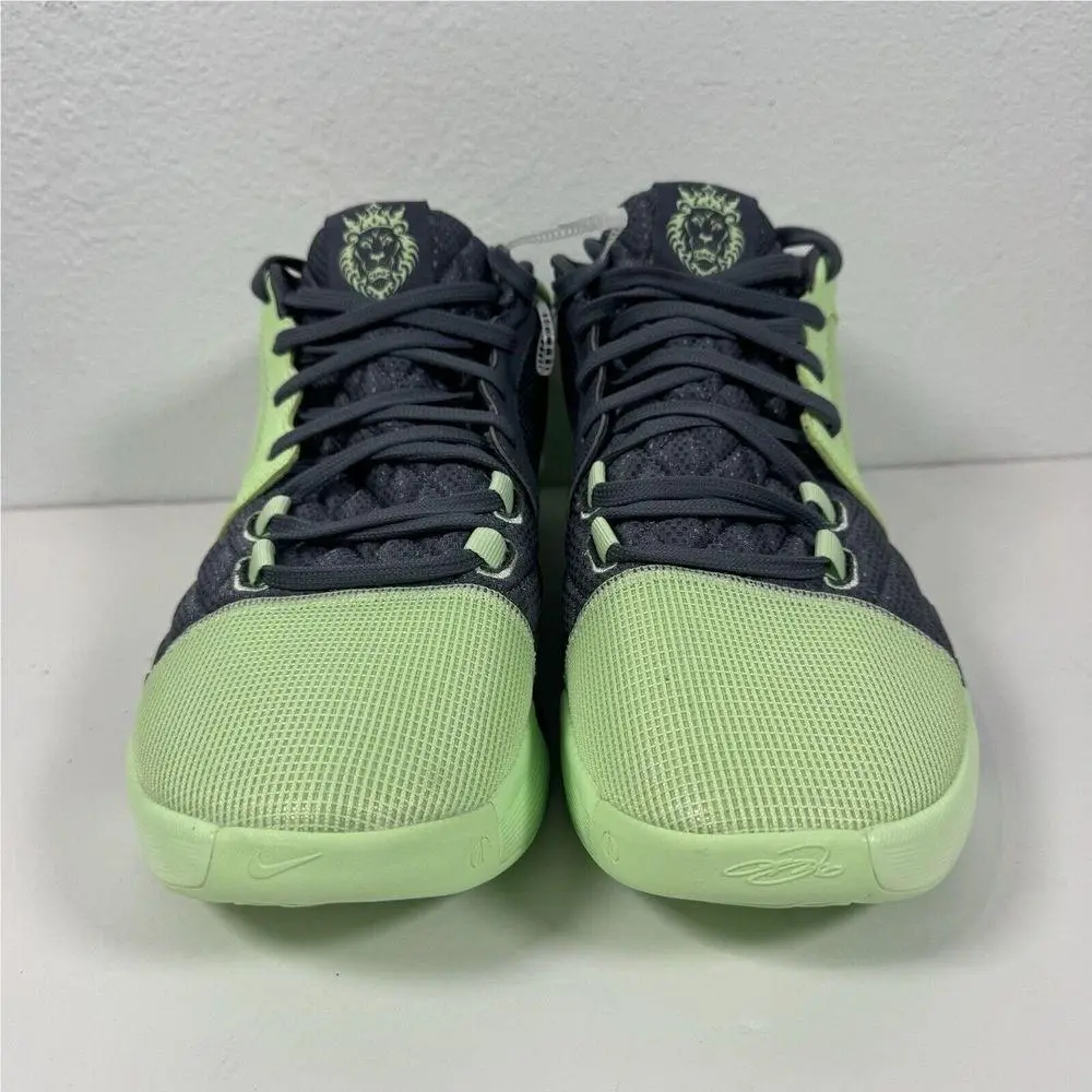 Nike shoes - Green 1