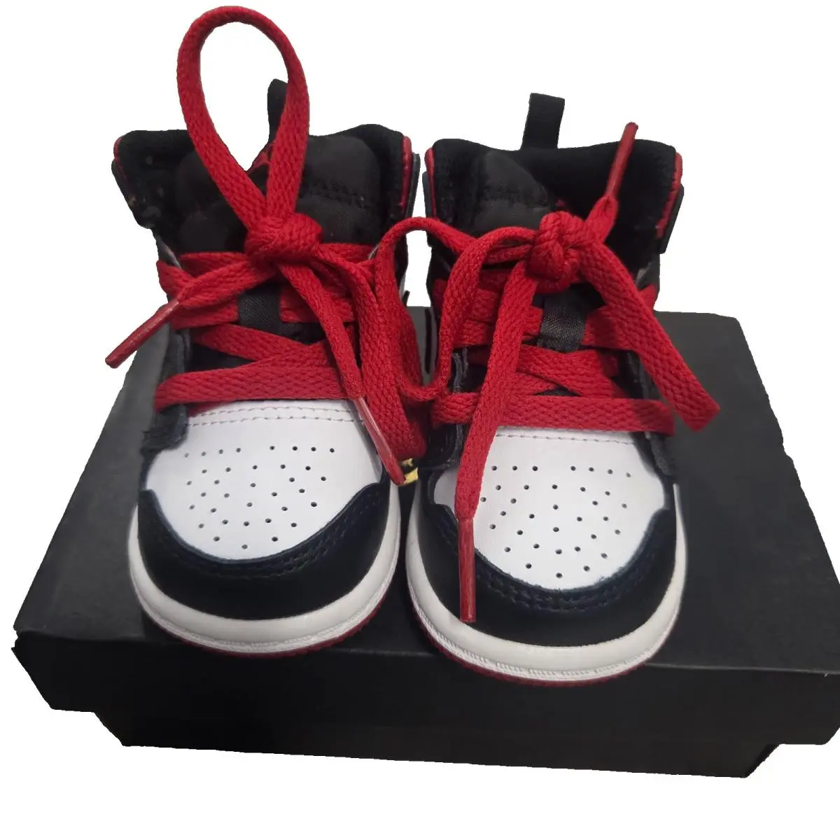 Nike shoes - Black 1