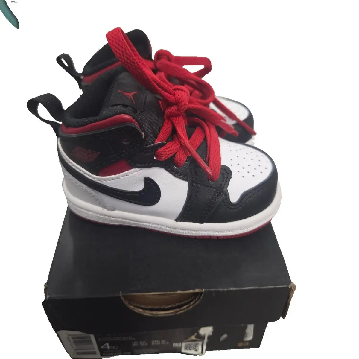 Nike shoes - Black 3