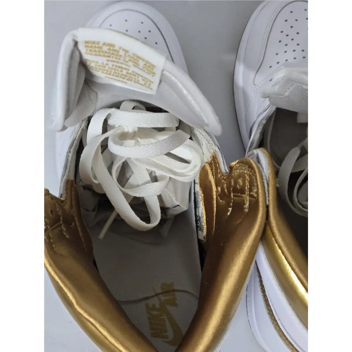 Nike shoes - Air Jordan 1 - Air - White 4