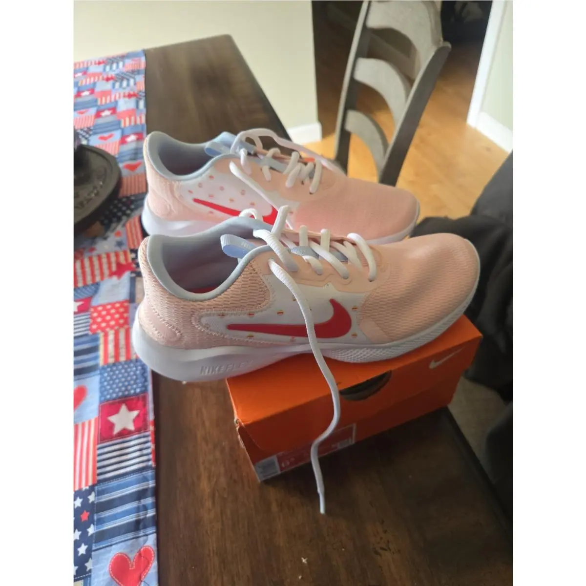 Nike Flex Experience Rn 9 Track CW5631-400 Casual Athletic Sneakers Women’s 6.50