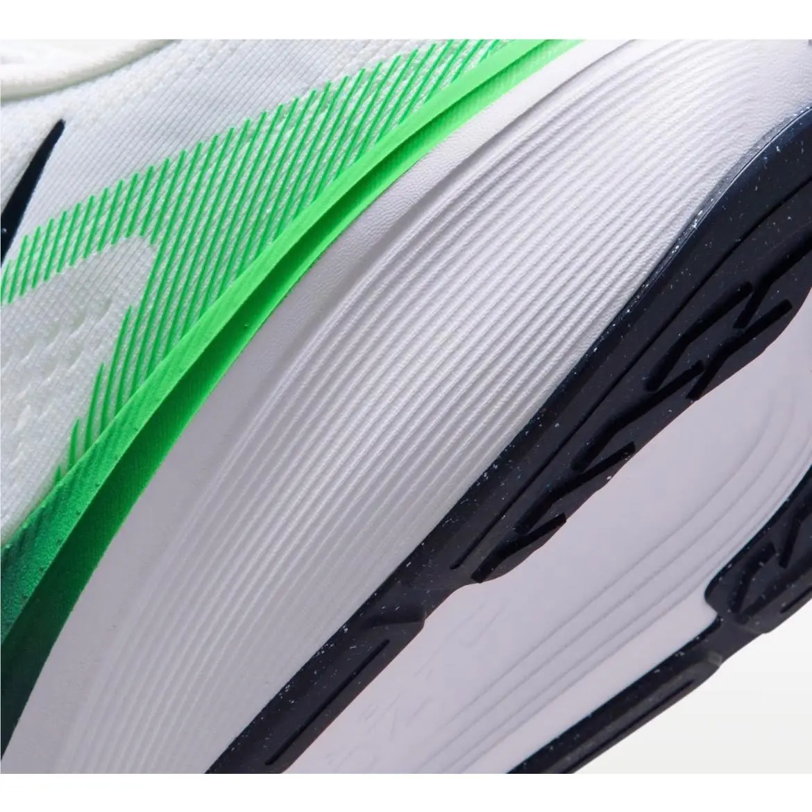 Nike shoes - IH2306-102 - Ih2306102 - White (UPC: 198960566398) 6