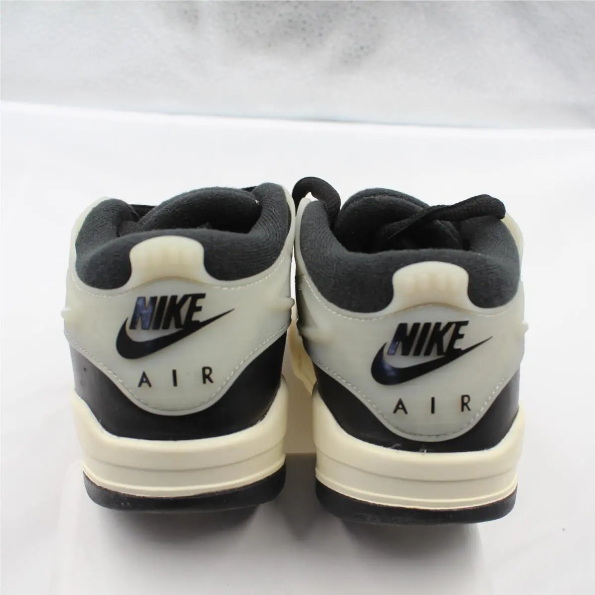 Nike shoes - Air Jordan 4 - Air - Black 5