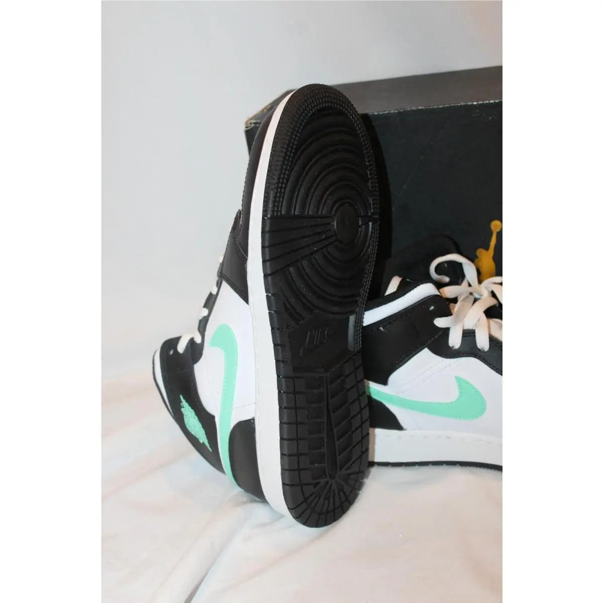Nike shoes - MID GS - MID - WHITE BLACK GREEN 5