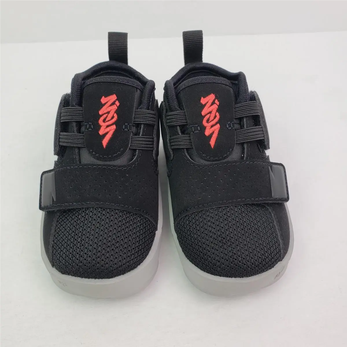 Nike shoes - Black 2