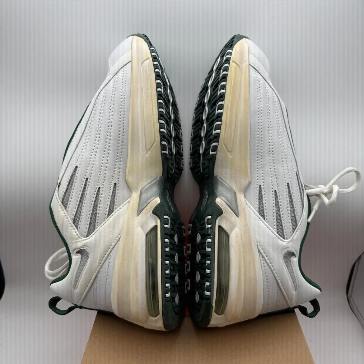 Nike shoes - White 6