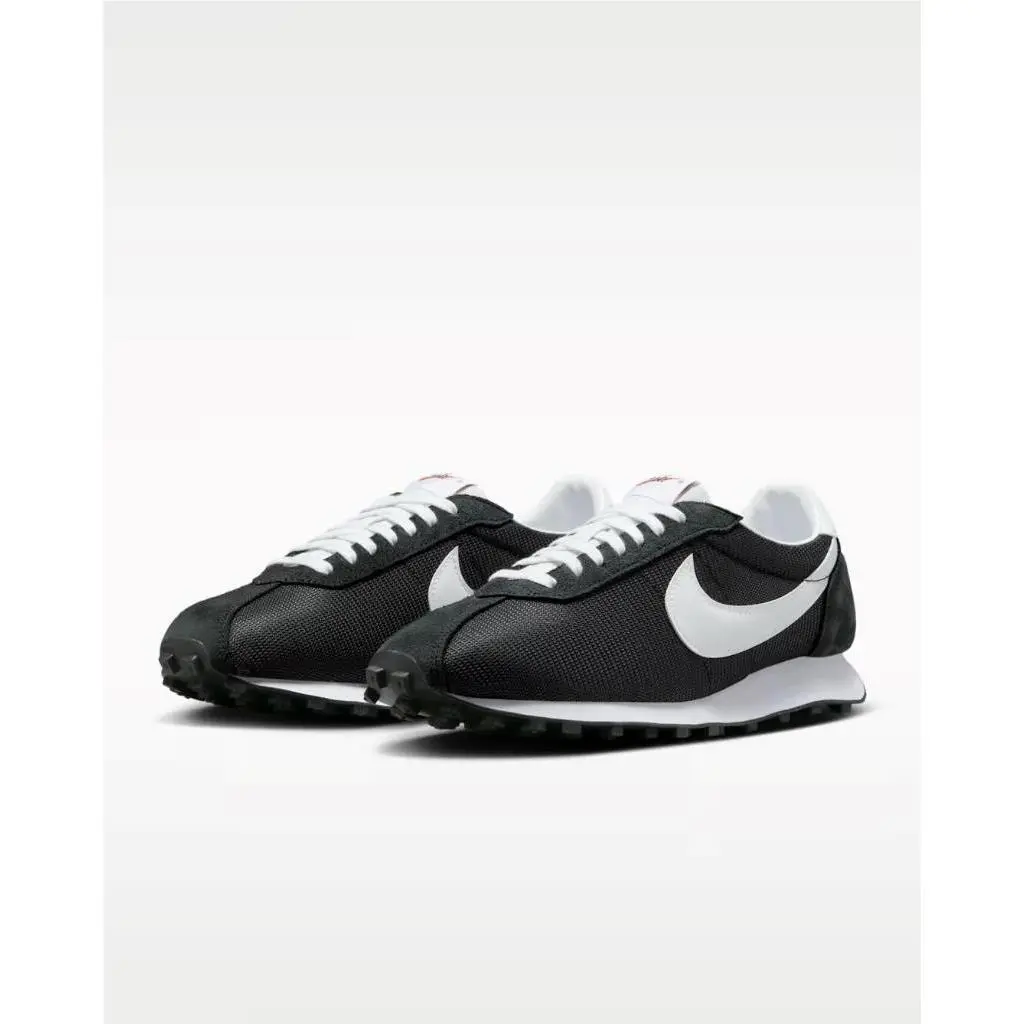 Nike shoes - Black 3