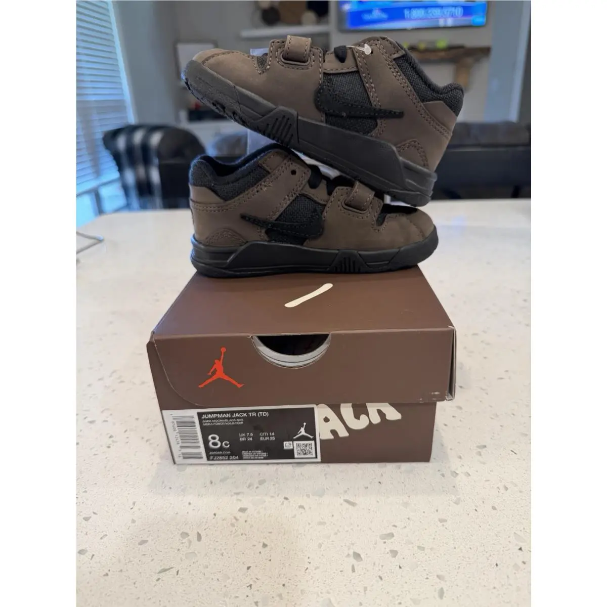 Nike shoes - Jordan Jumpman - Jumpman - Brown 2