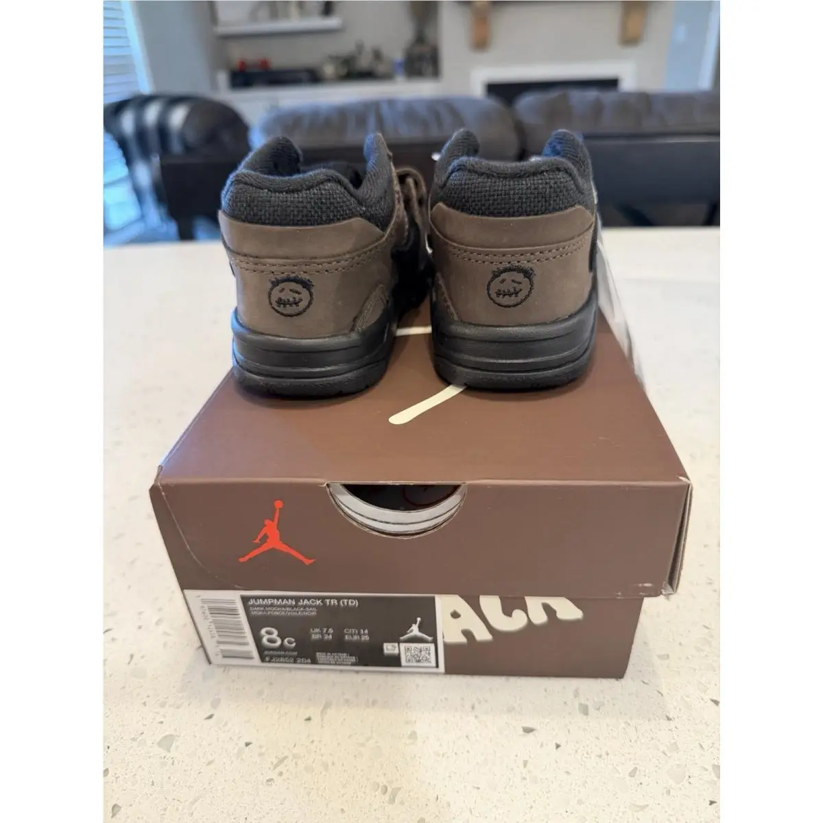 Nike shoes - Jordan Jumpman - Jumpman - Brown 5