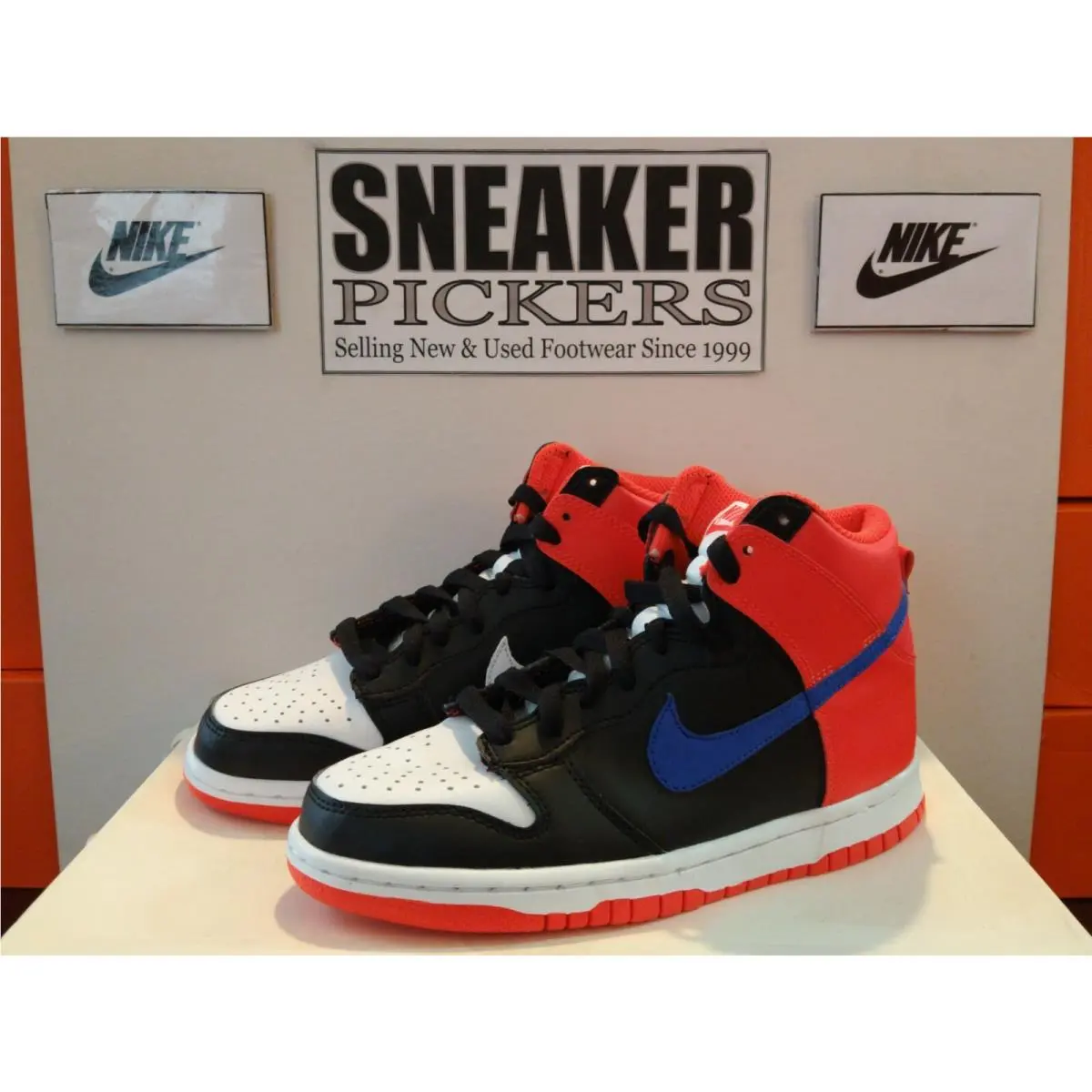 Nike shoes - Nike Dunk High GS - Dunk High - Black / Orange 9
