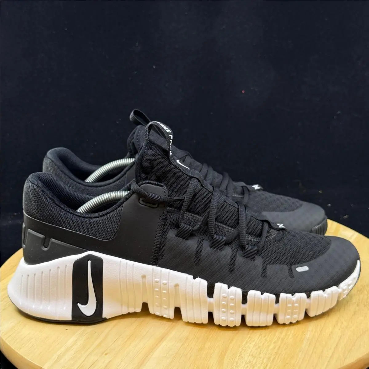 Nike shoes - Black 2