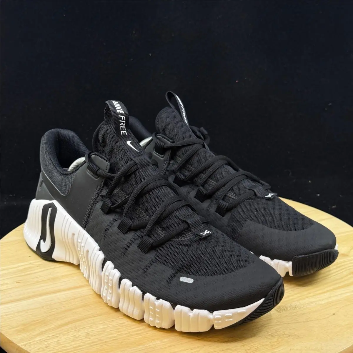 Nike shoes - Black 3