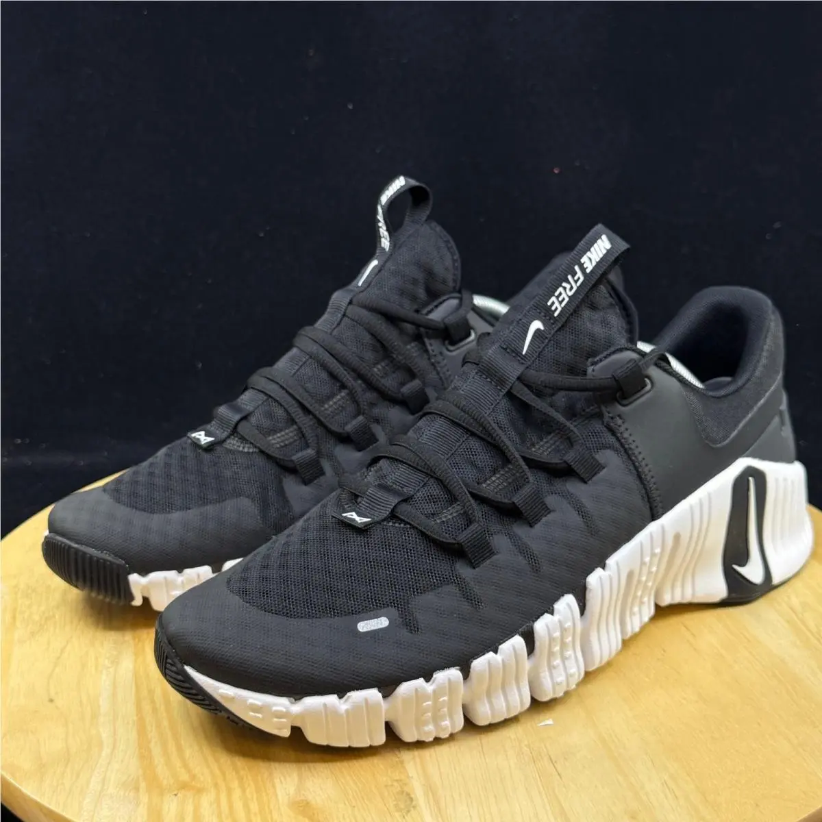 Nike shoes - Black 4