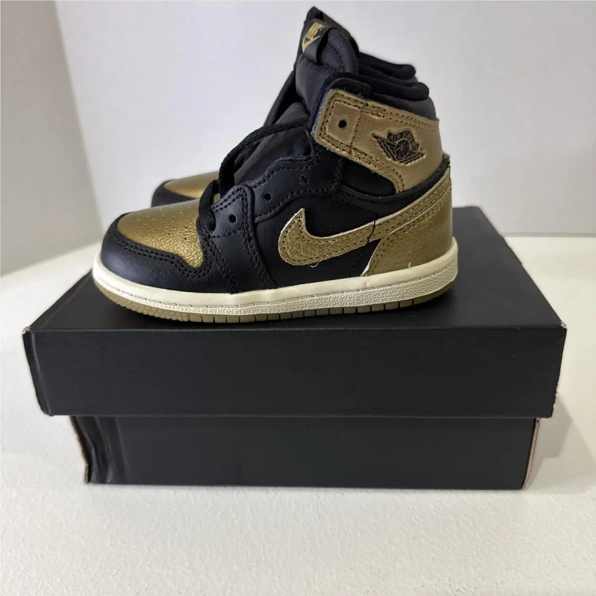 Nike shoes - Air Jordan 1 - Air - Black 0