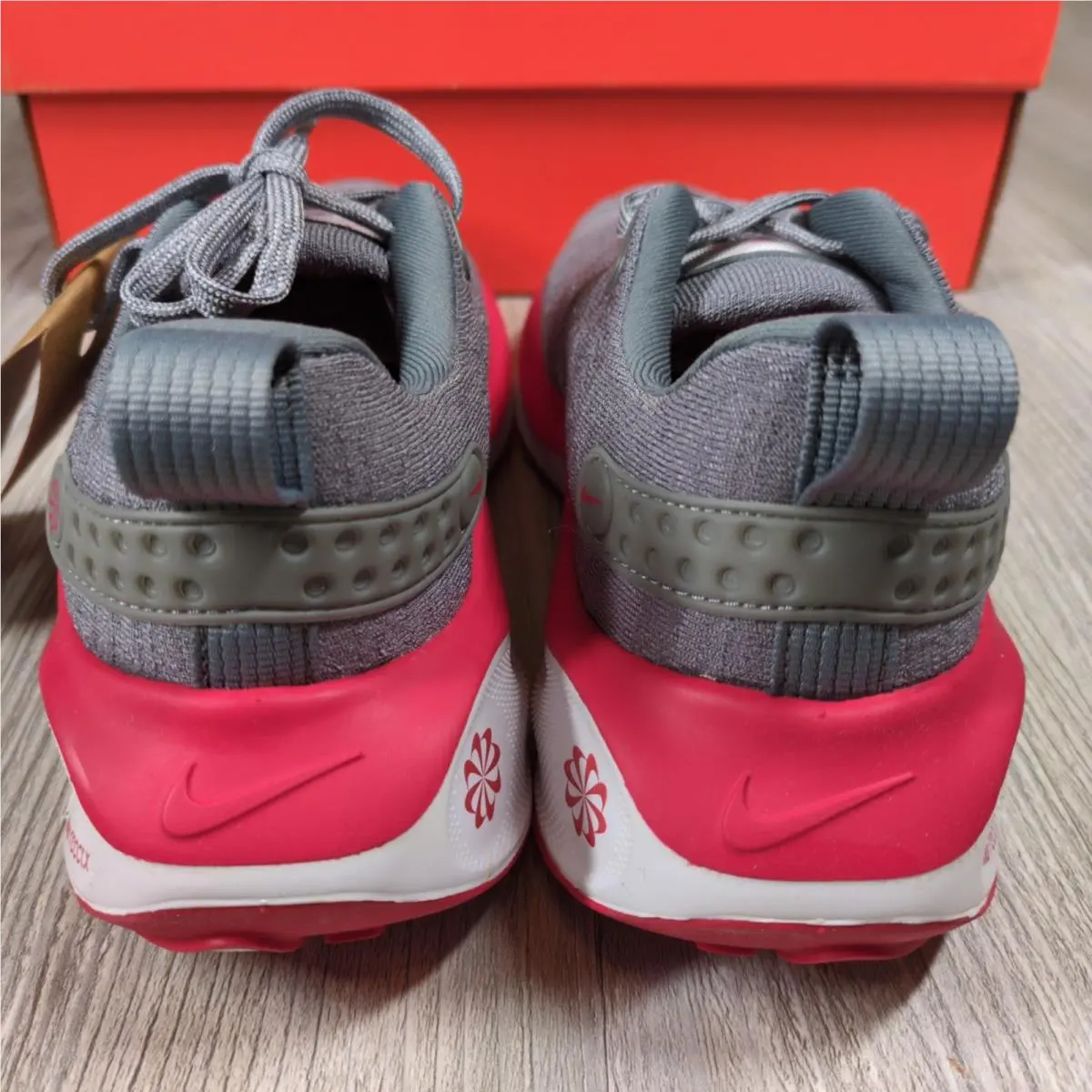 Nike shoes - Gray 2
