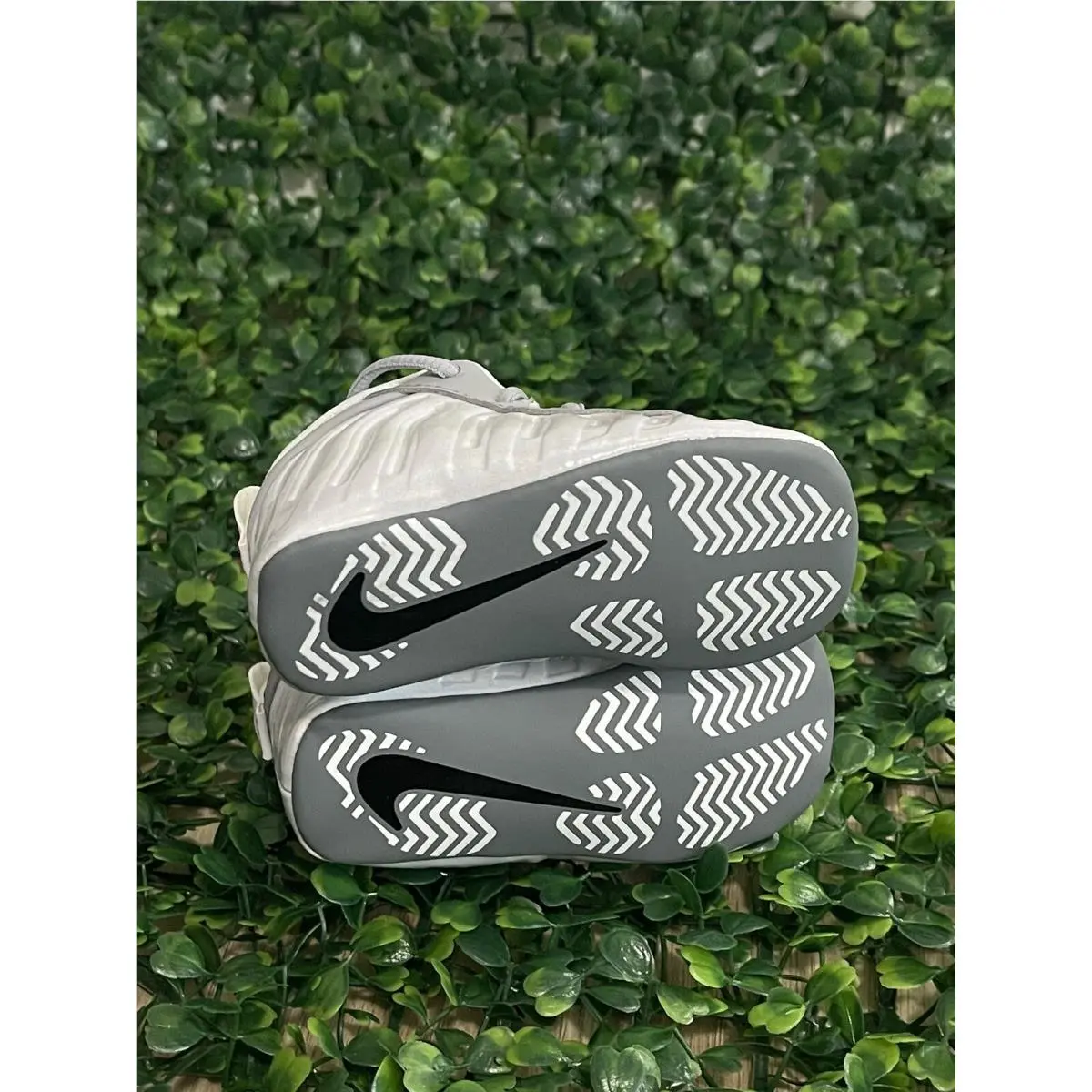 Nike shoes - Nike Foamposite - Foamposite - Gray (UPC: 0194272720145) 4