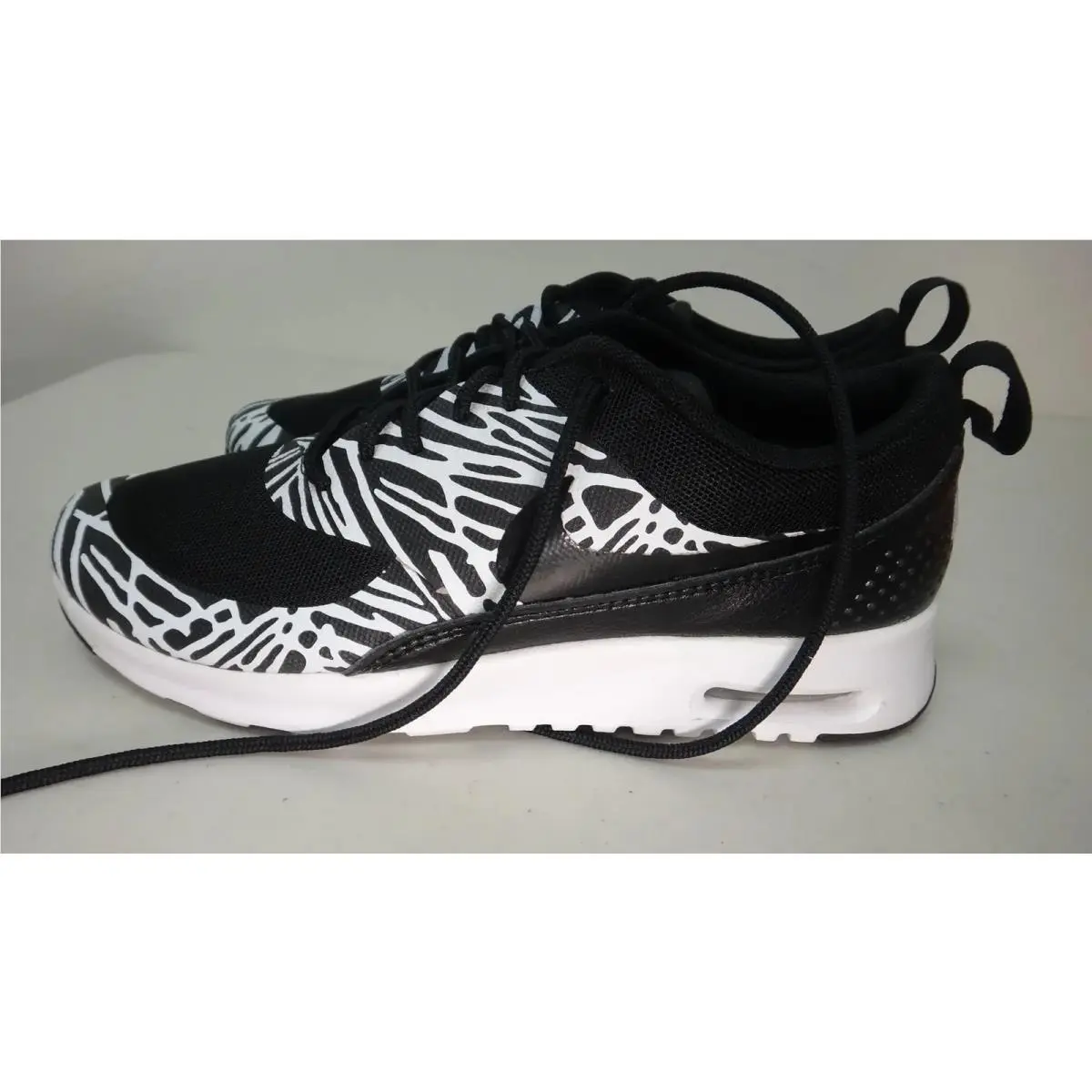 Nike shoes - Nike Air Max Thea - Air Max Thea - 599408-010 - Black/White/Metallic Silver 2