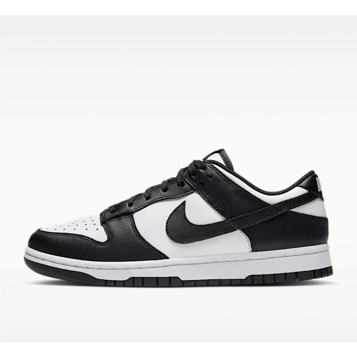 Nike shoes - Black 1