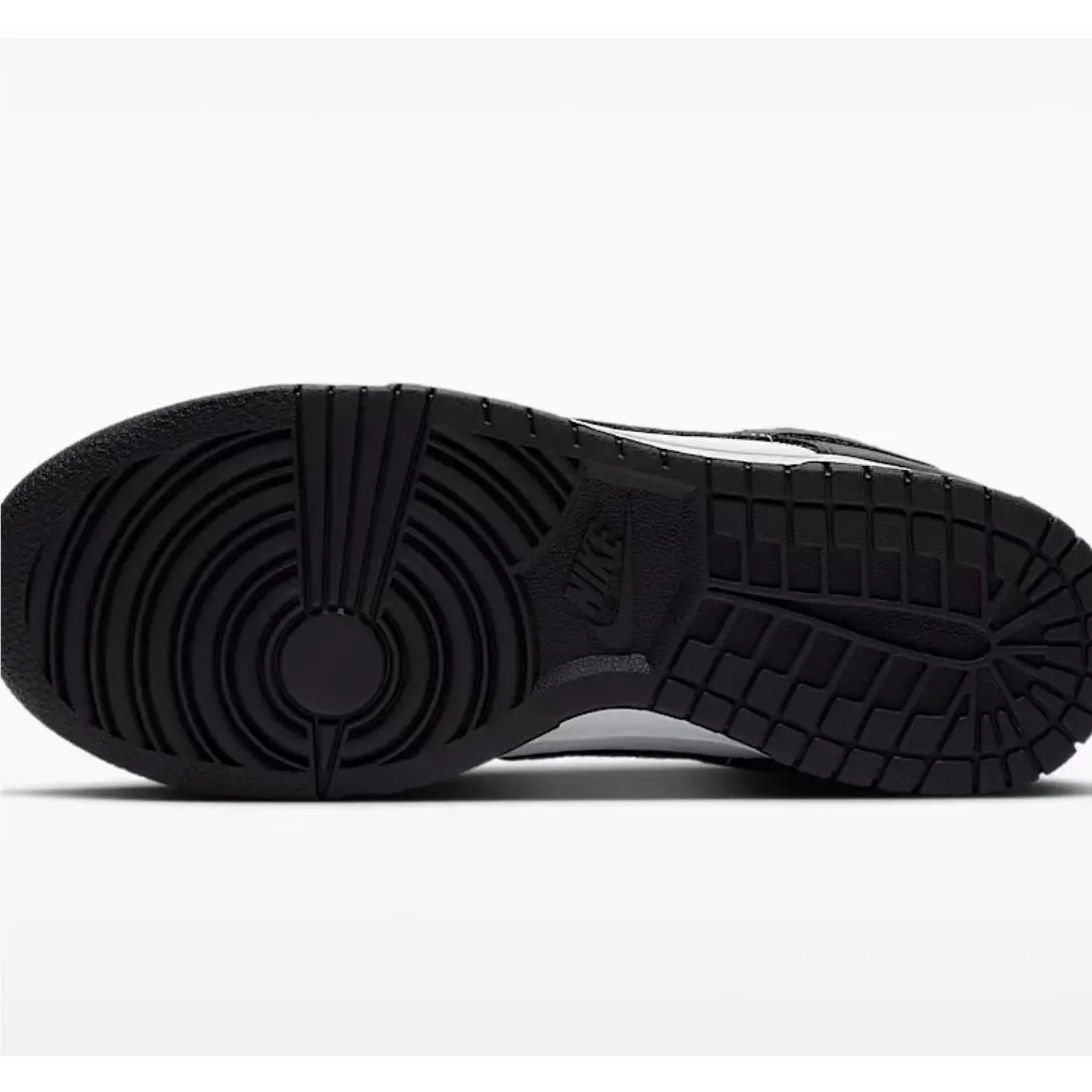 Nike shoes - Black 3