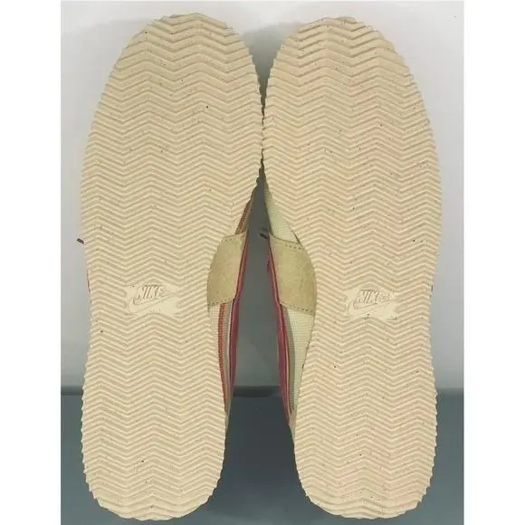 Nike shoes - Beige (UPC: 195870589677) 6