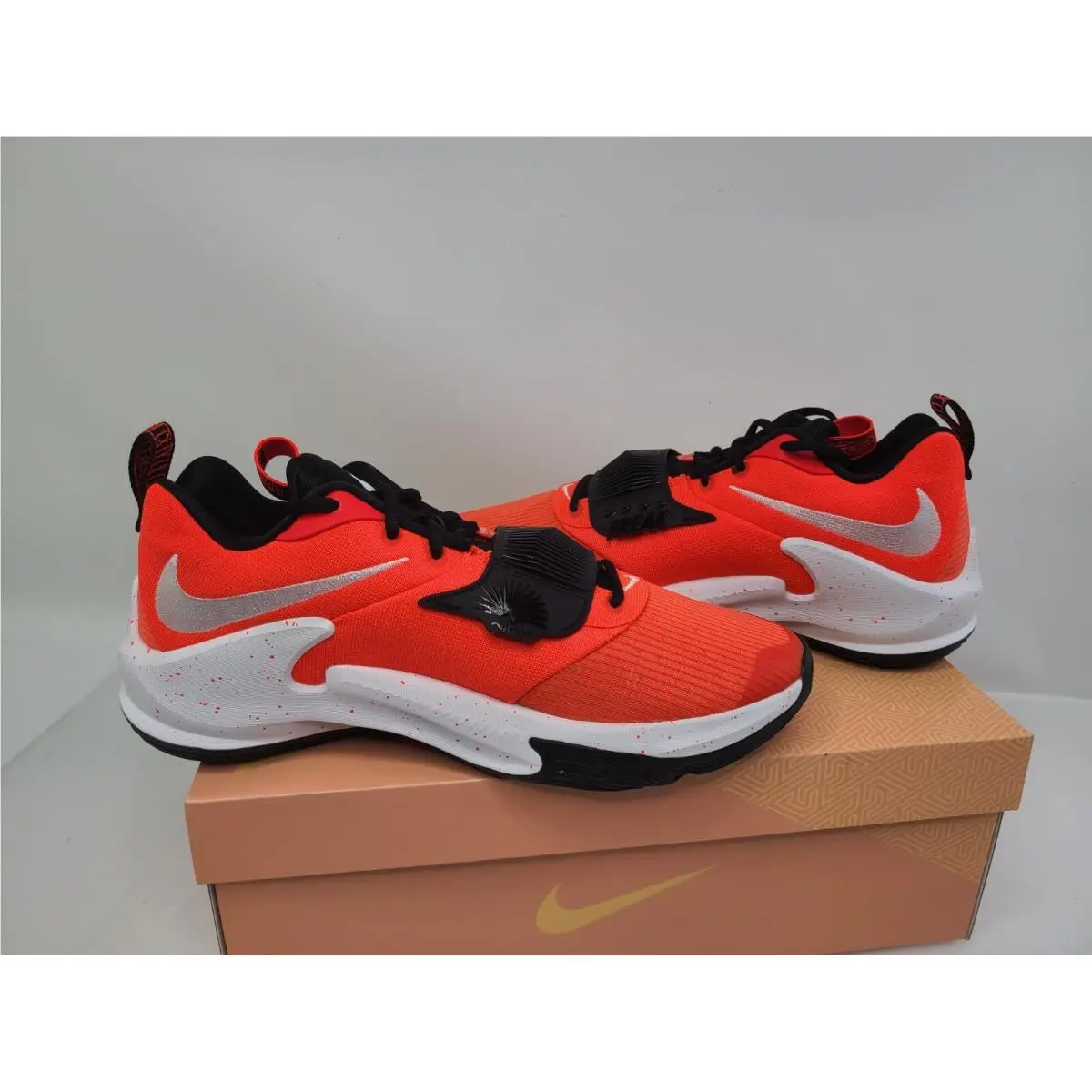 Nike shoes - Nike Zoom Freak - Zoom Freak - Red (UPC: 195238347352) 13