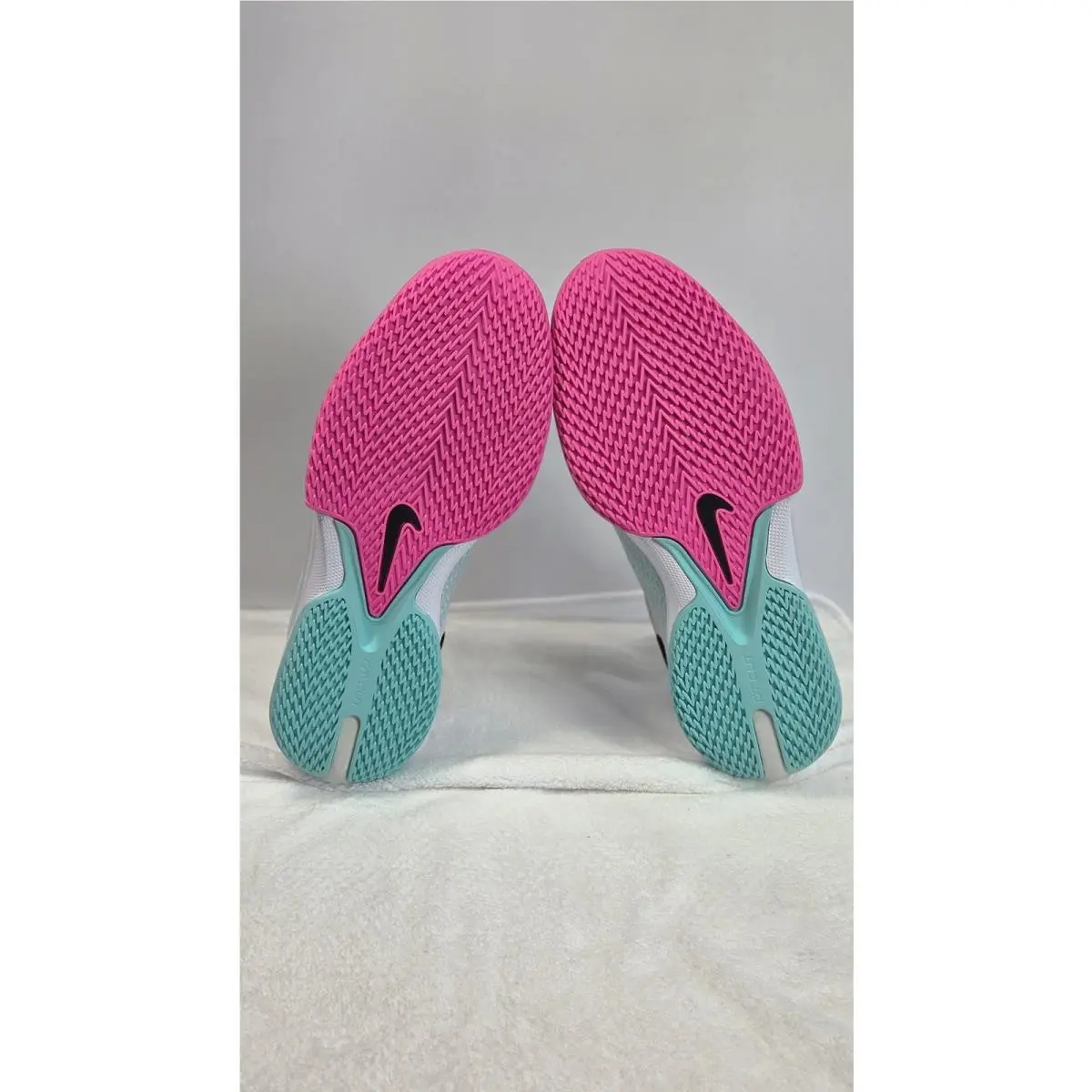 Nike shoes - Nike Air Zoom G.T Cut Academy EP - FB2599 010 - PHOTON DUST/WHITE-PINK BLAST 13