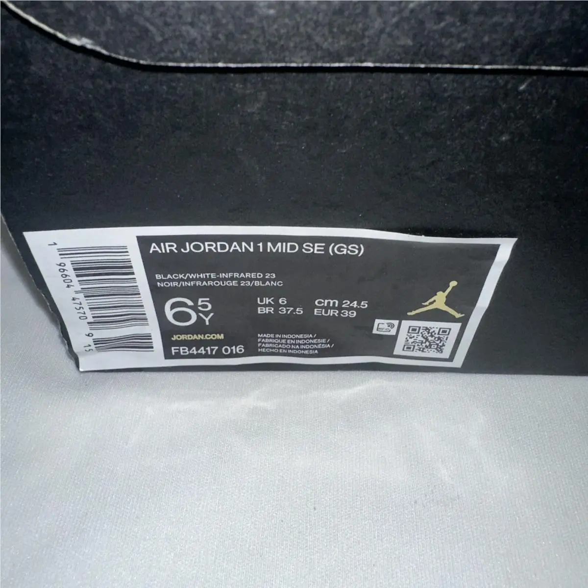 Nike shoes - Air Jordan 1 Mid - Air Mid - White 2