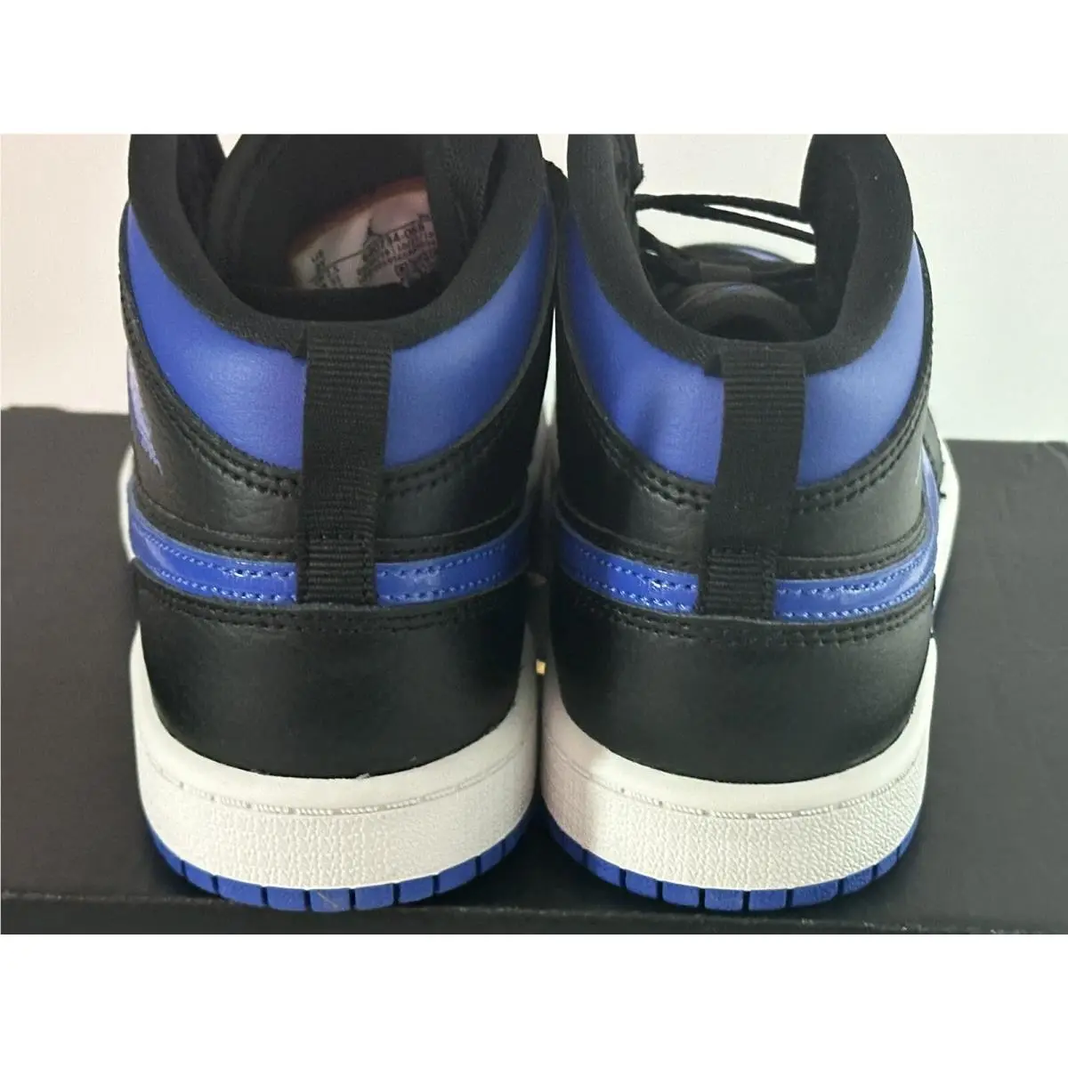 Nike shoes - Jordan 1 - Black 4