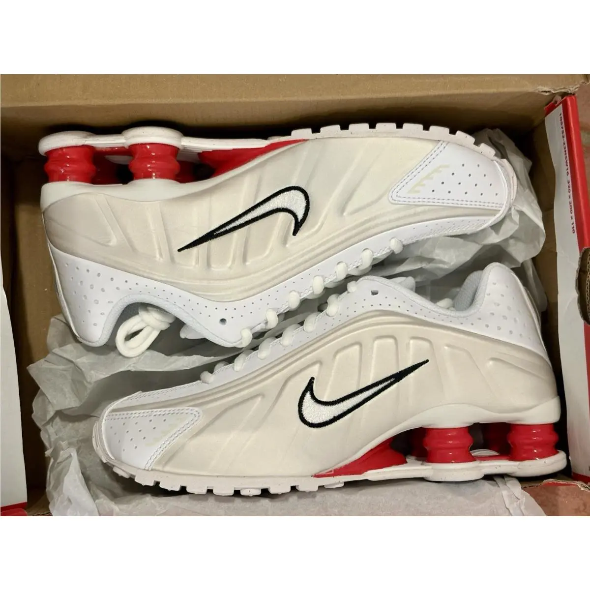 Nike shoes - Nike Shox R4 - Shox - White (UPC: 197863953045) 5