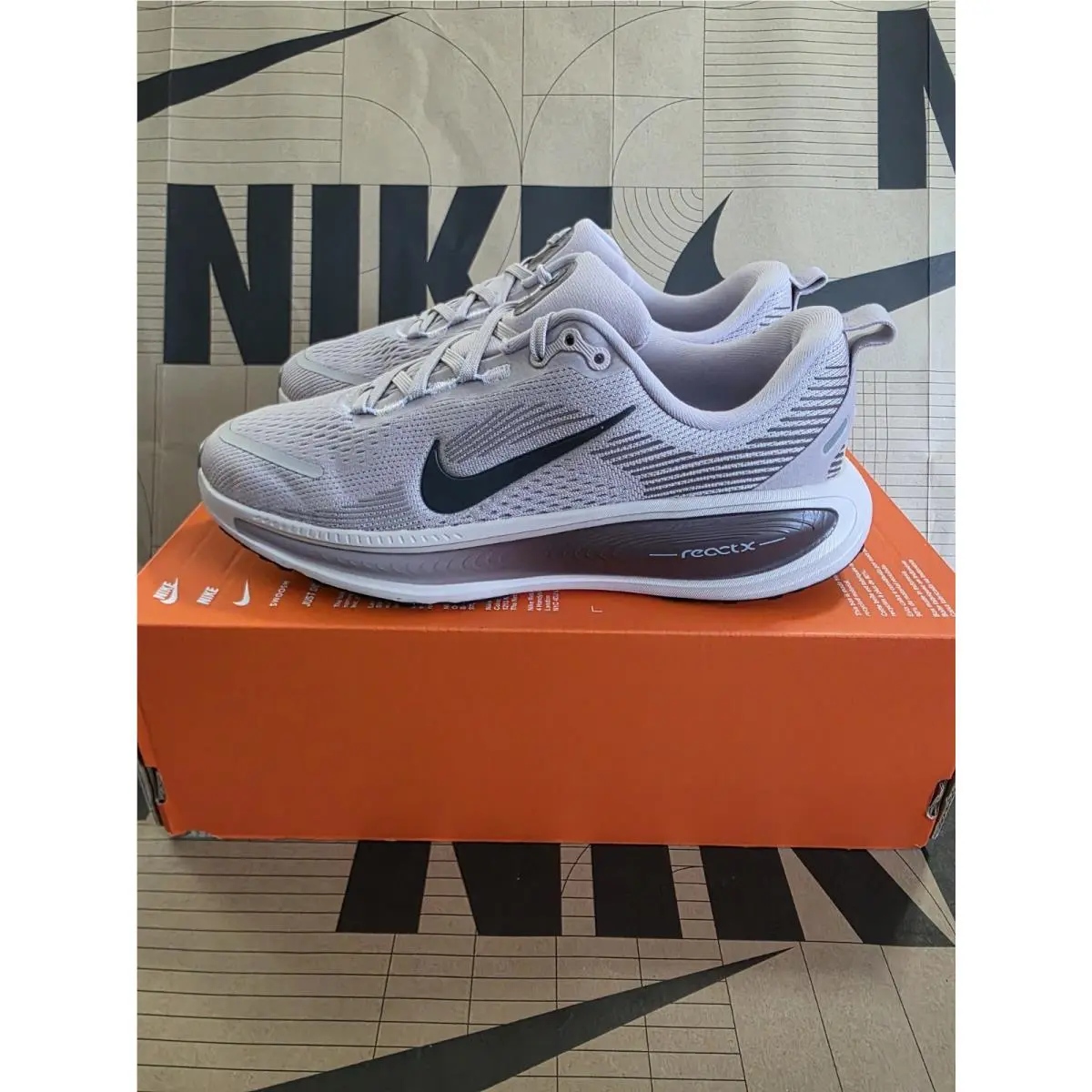 Nike shoes - Nike Vomero 18 - Vomero - Pink (UPC: 198726918744) 1