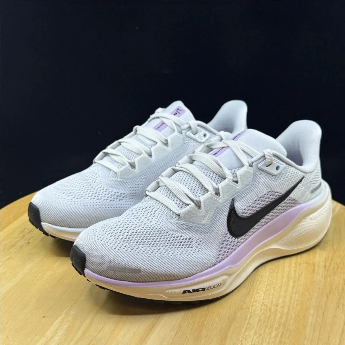 Nike shoes - Gray 0