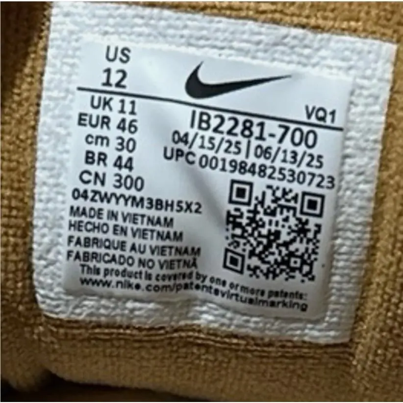 Nike shoes - Nike Air Monarch - Air Monarch - IB2281-700 - Brown 4