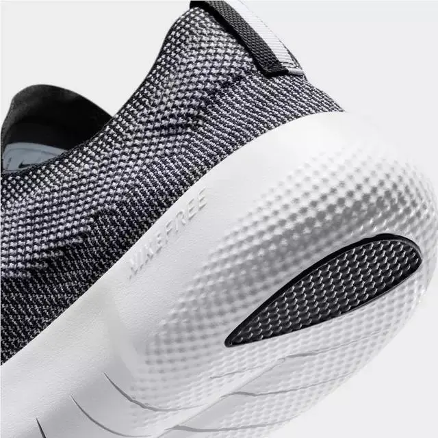 Nike shoes - Nike Free 2025 - Free - Black/White 1