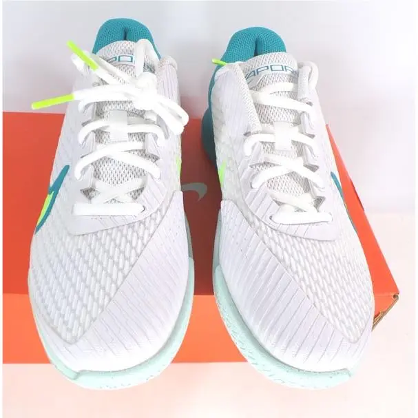 Nike shoes - Teal 4