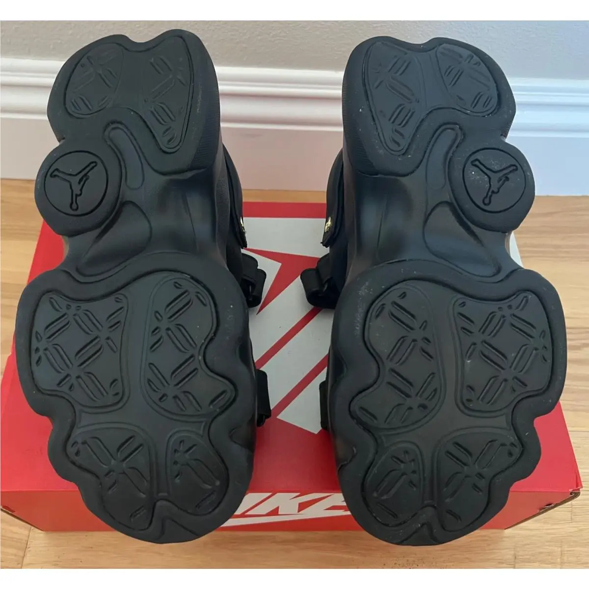 Nike shoes - Black 5