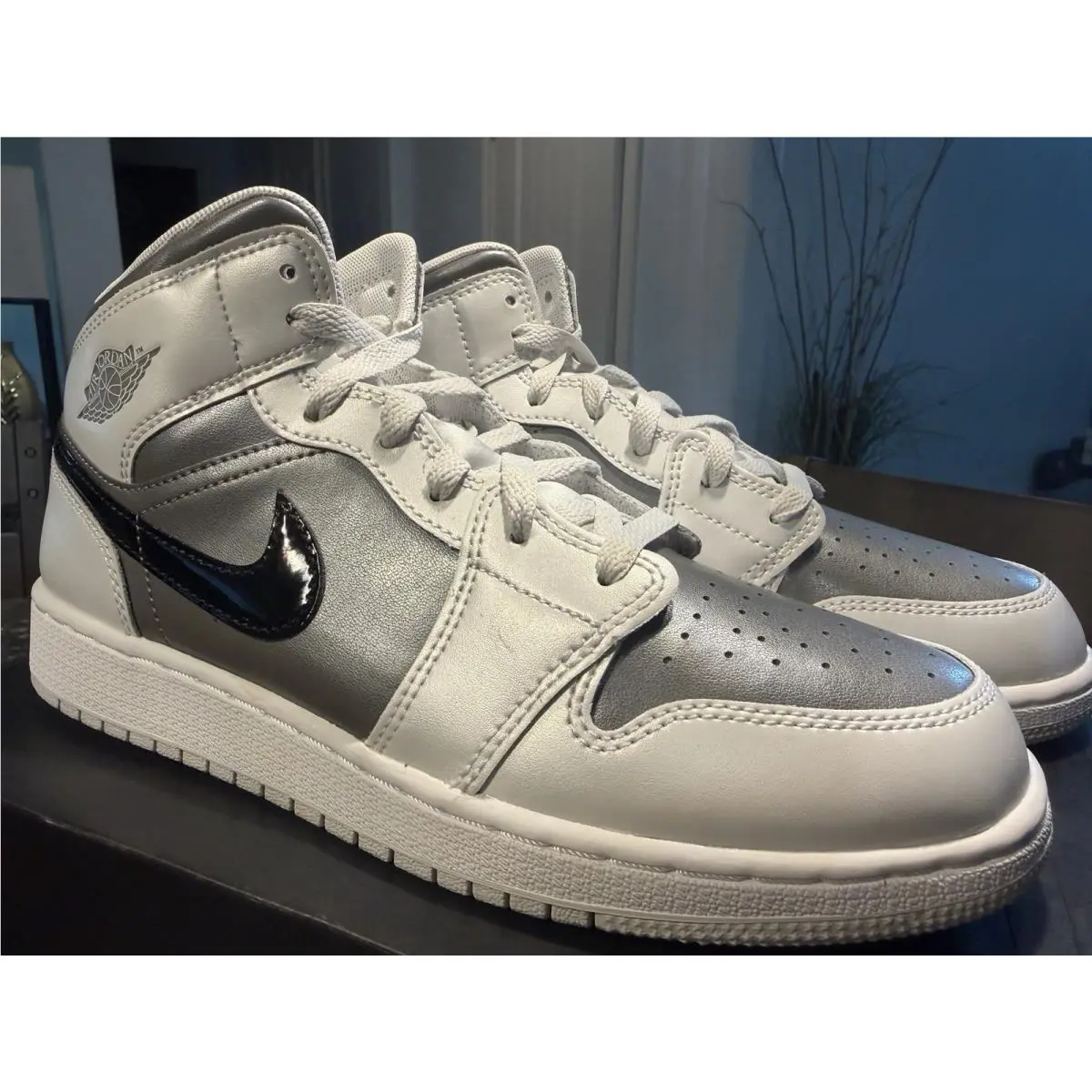 Nike shoes - Jordan 1 Mid - Mid - HV4400-014 - Photon Dust / Blue Chill 5