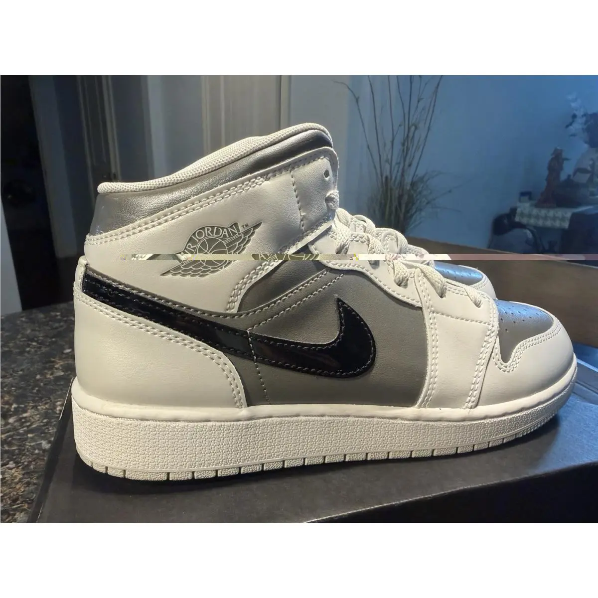 Nike shoes - Jordan 1 Mid - Mid - HV4400-014 - Photon Dust / Blue Chill 6