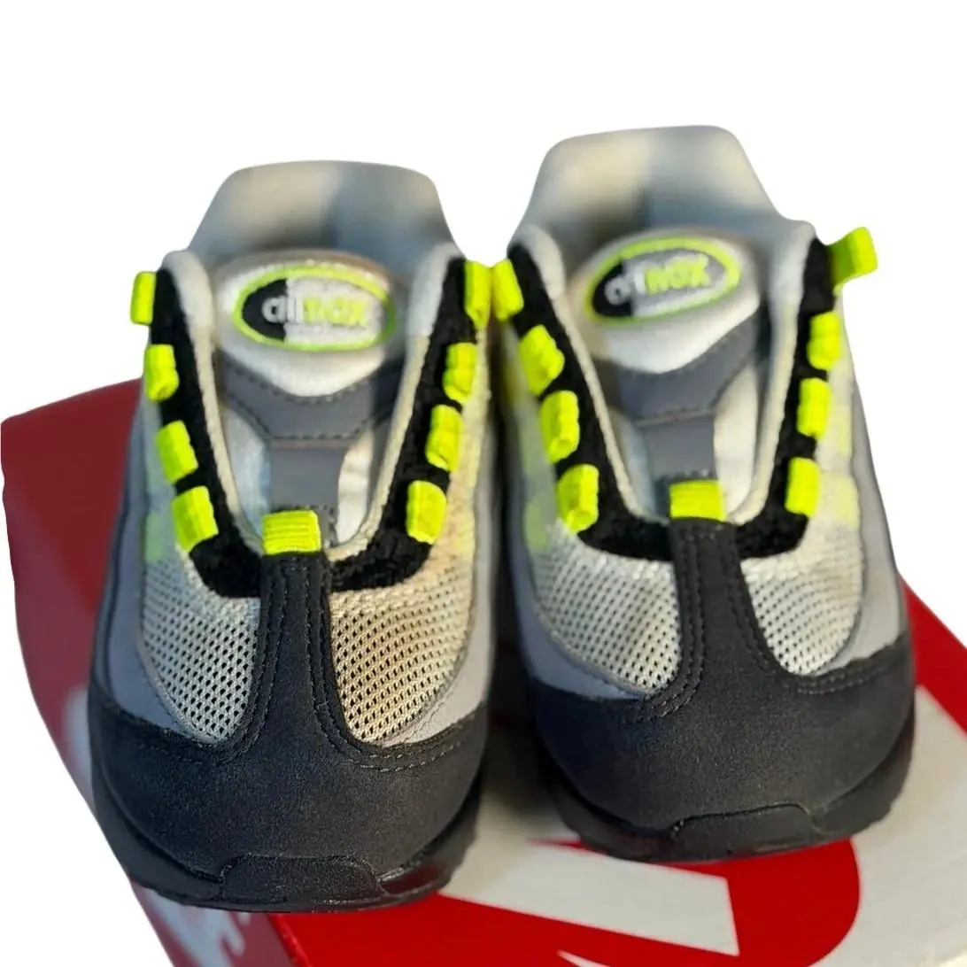 Nike shoes - Gray 3