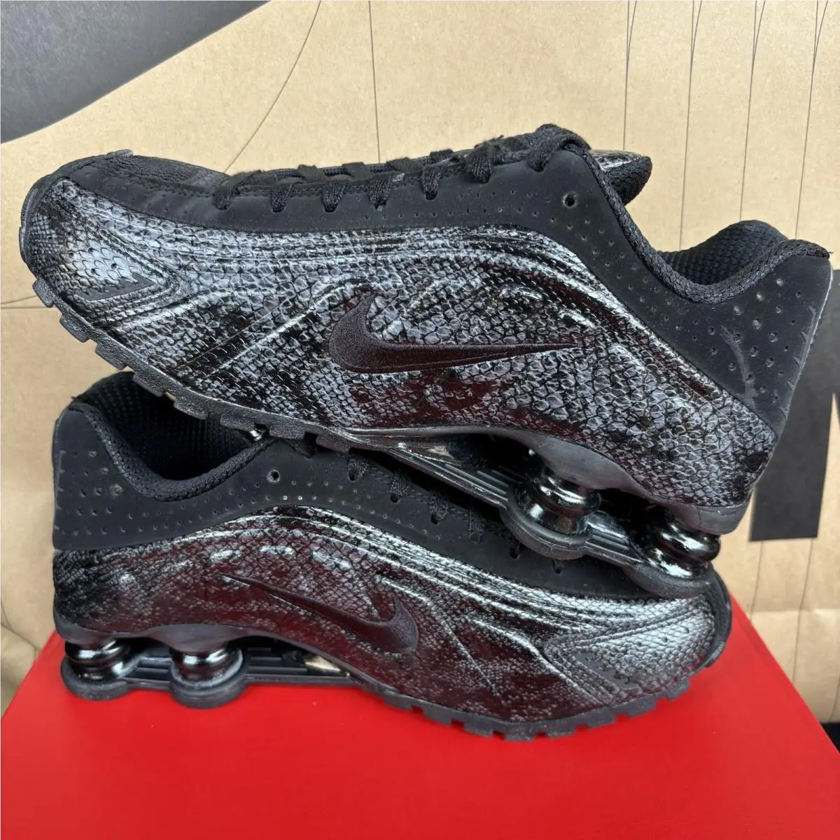 Nike shoes - Nike Shox - Shox - IM6050-001 - Black 1
