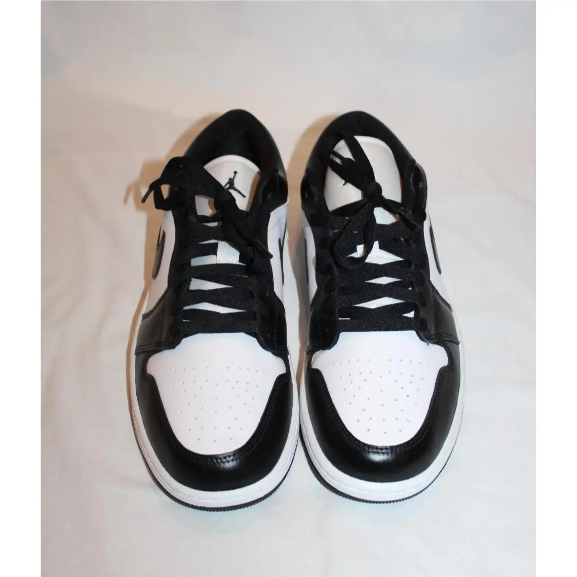 Nike shoes - Nike Air Jordan 1 - Air - Black/ White 2
