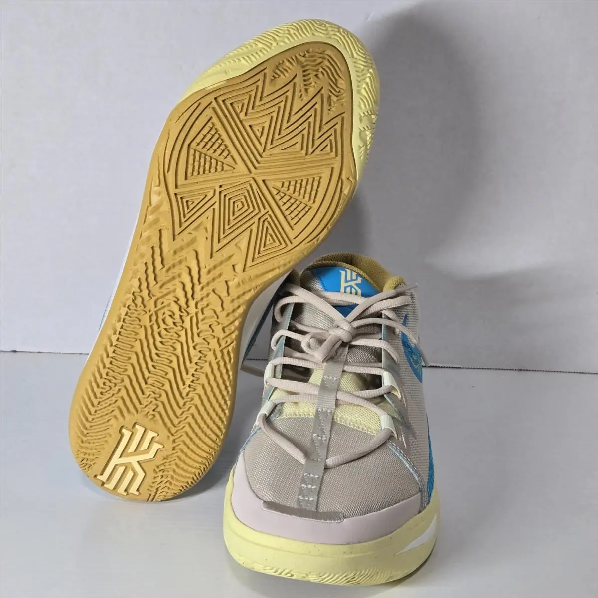 Nike shoes - Nike Kyrie Flytrap - Kyrie Flytrap - Beige 5