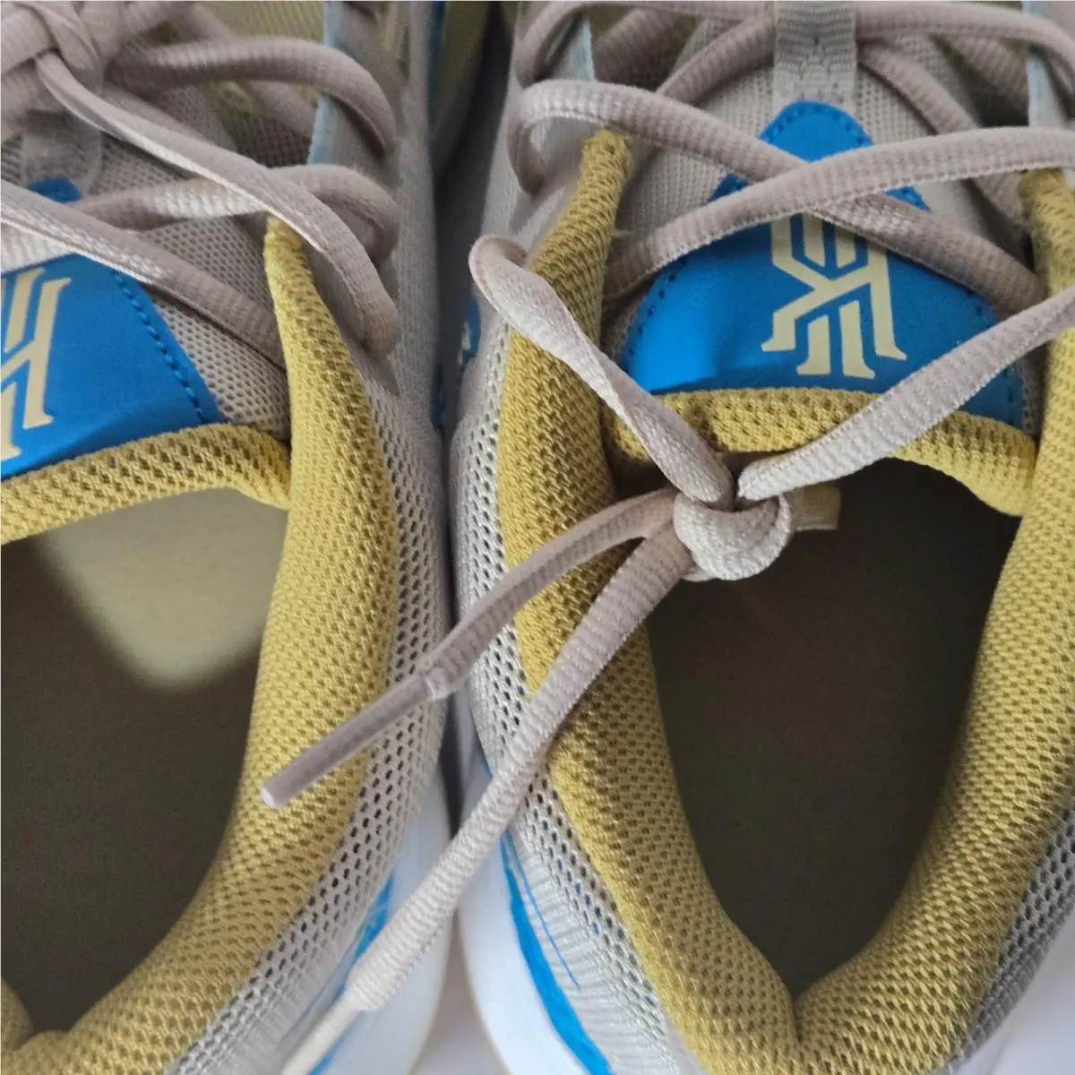 Nike shoes - Nike Kyrie Flytrap - Kyrie Flytrap - Beige 4